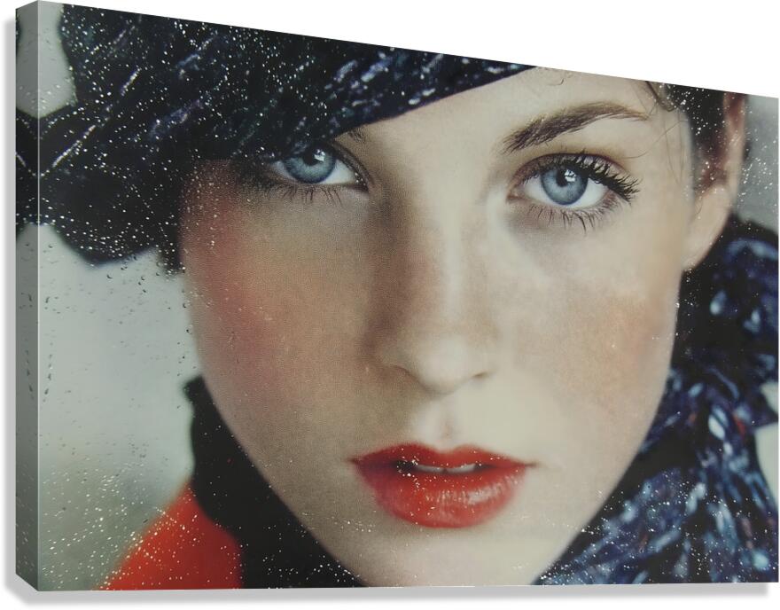 The Stare – Vintage Fashion Portrait Art Print Canvas Print